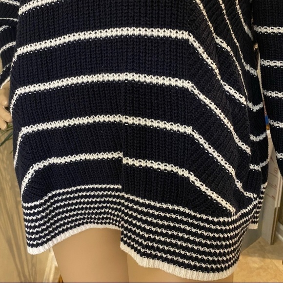 Loft Women’s Sweater Navy blue & White Striped Size L Relaxed Sweater - Picture 6 of 16
